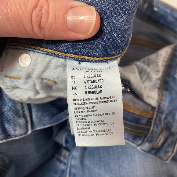 American Eagle Super Stretch Mid Rise Jeans Size 4 - Picture 8 of 8